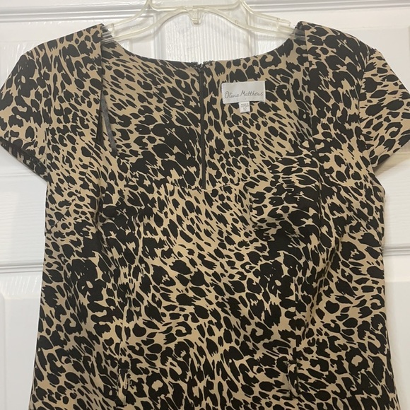 Cheetah dress - Picture 2 of 7